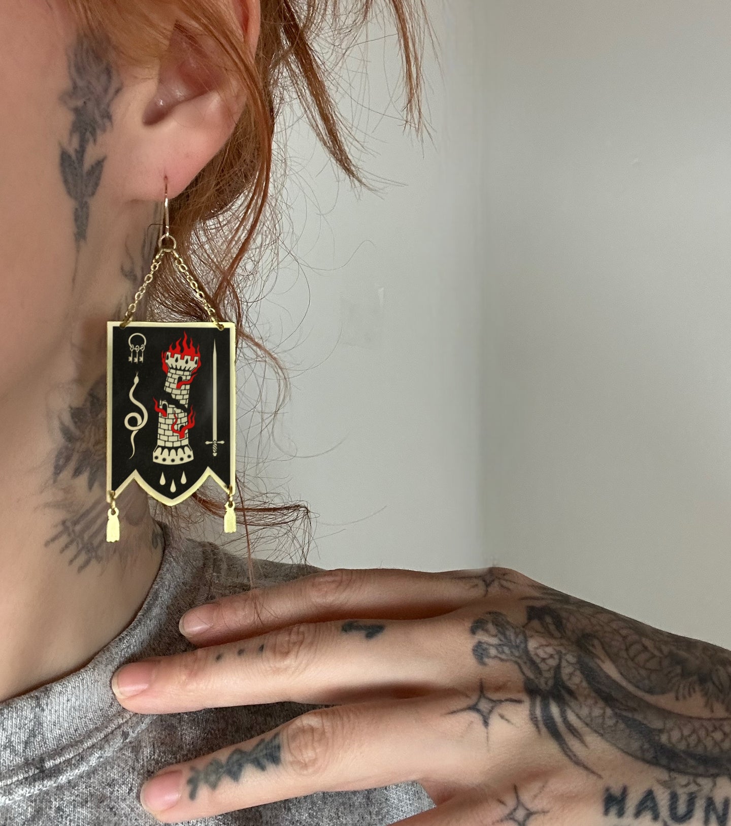 Vexillum - Earrings (2D) - While Odin Sleeps